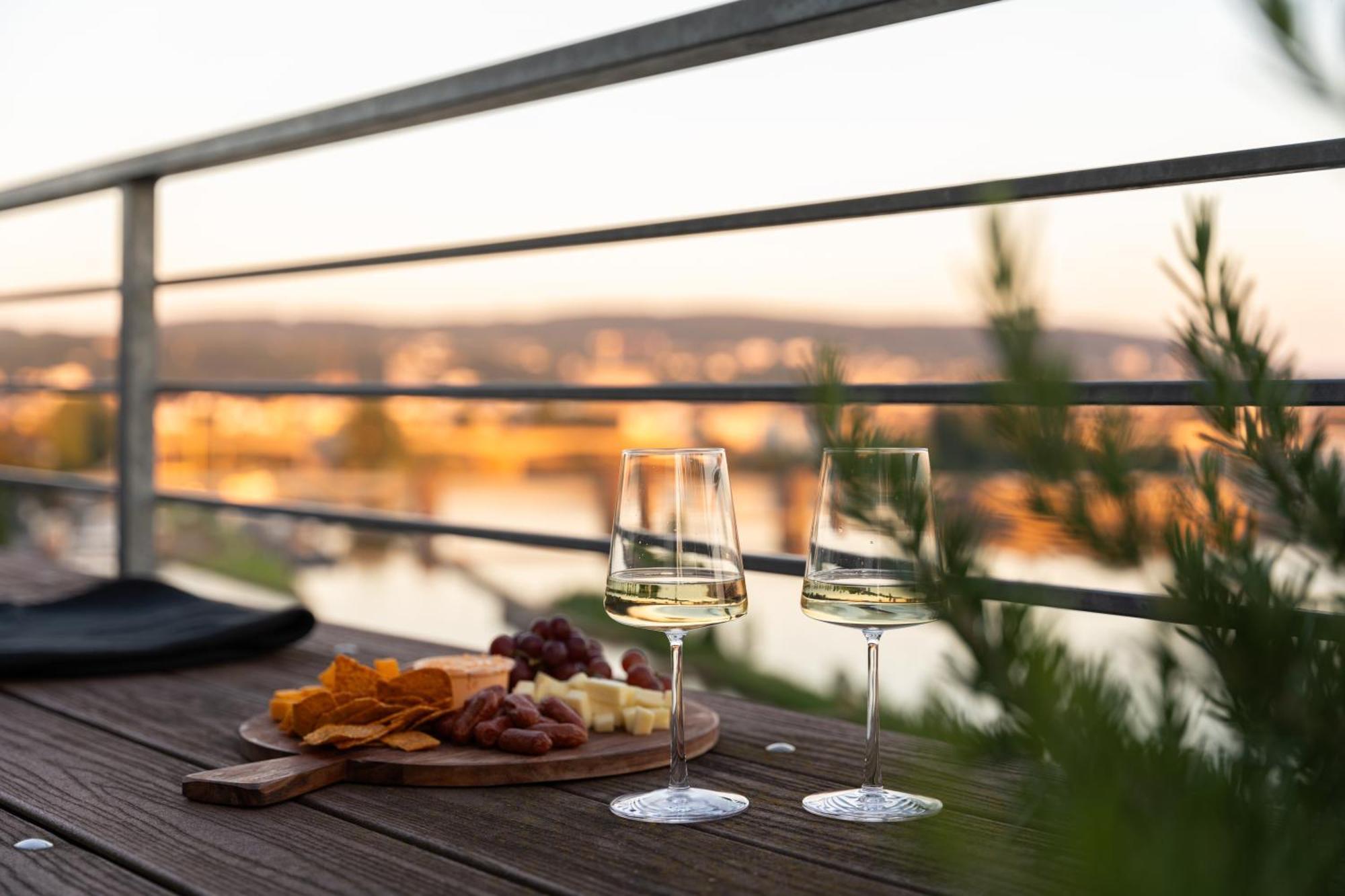 Penthouse Wohnung Mit Schoenem Moselblick In Metternich Кобленц Экстерьер фото