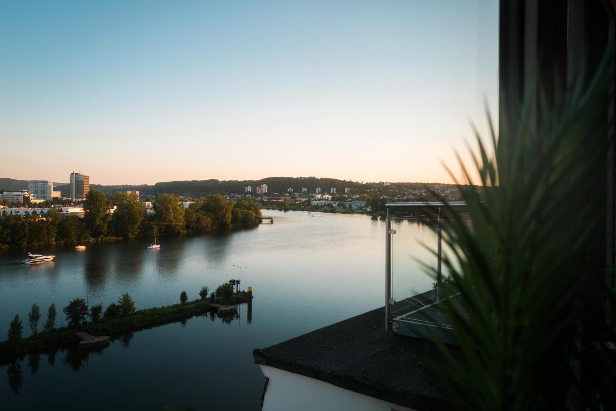 Penthouse Wohnung Mit Schoenem Moselblick In Metternich Кобленц Экстерьер фото